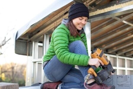 A Couple’s Decision to Build a Tiny House on Wheels Image